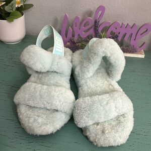 Ugg slippers SZ 8